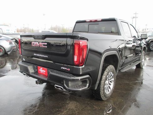 Used 2022 GMC Sierra 1500 AT4 w/ AT4 Premium Package image 6