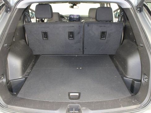 Used 2024 Chevrolet Blazer LT w/ Convenience Package image 18