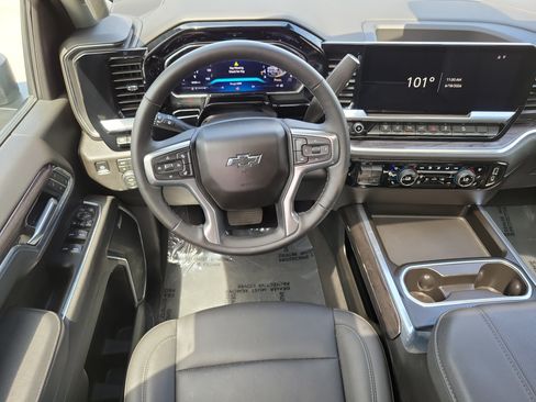 Used 2026 Chevrolet Silverado 2500 LTZ w/ Trail Boss Package AWD/4WD image 17