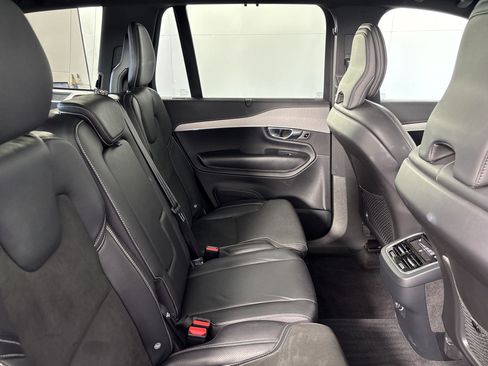 Used 2019 Volvo XC90 T6 R-Design w/ Advanced Package AWD/4WD image 31