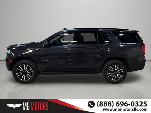 Used 2024 GMC Yukon AT4 w/ AT4 Premium Package AWD/4WD image 2