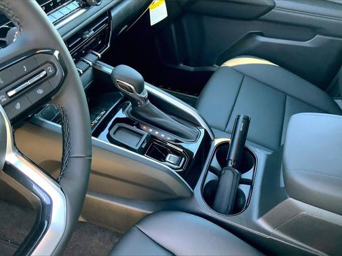 New 2026 Chevrolet Colorado LT w/ LT Convenience Package image 9