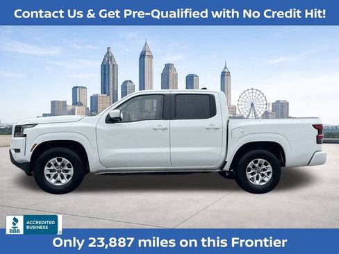 Certified 2024 Nissan Frontier SV image 19