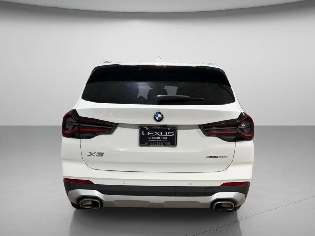 Used 2024 BMW X3 xDrive30i w/ Convenience Package AWD/4WD image 5