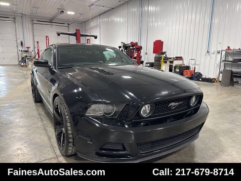 Used 2014 Ford Mustang GT w/ Electronics Package image 30