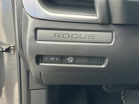 New 2026 Nissan Rogue S image 23