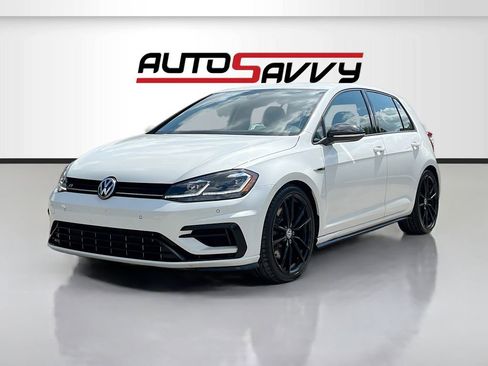 Used 2019 Volkswagen Golf R 4-Door image 3