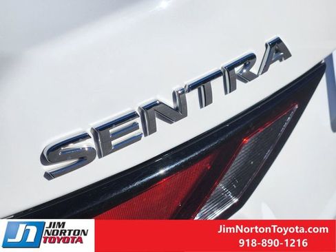 Used 2024 Nissan Sentra SV image 12