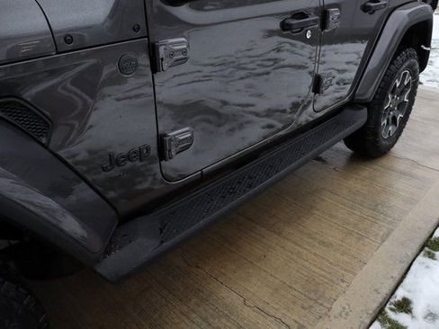 New 2026 Jeep Wrangler Unlimited Sahara AWD/4WD image 29