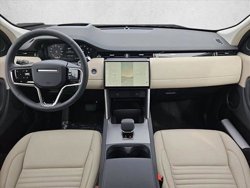 New 2025 Land Rover Discovery Sport S image 9