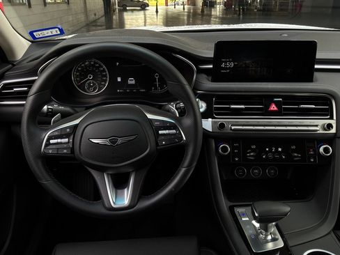 Used 2026 Genesis G70 2.5T RWD image 13