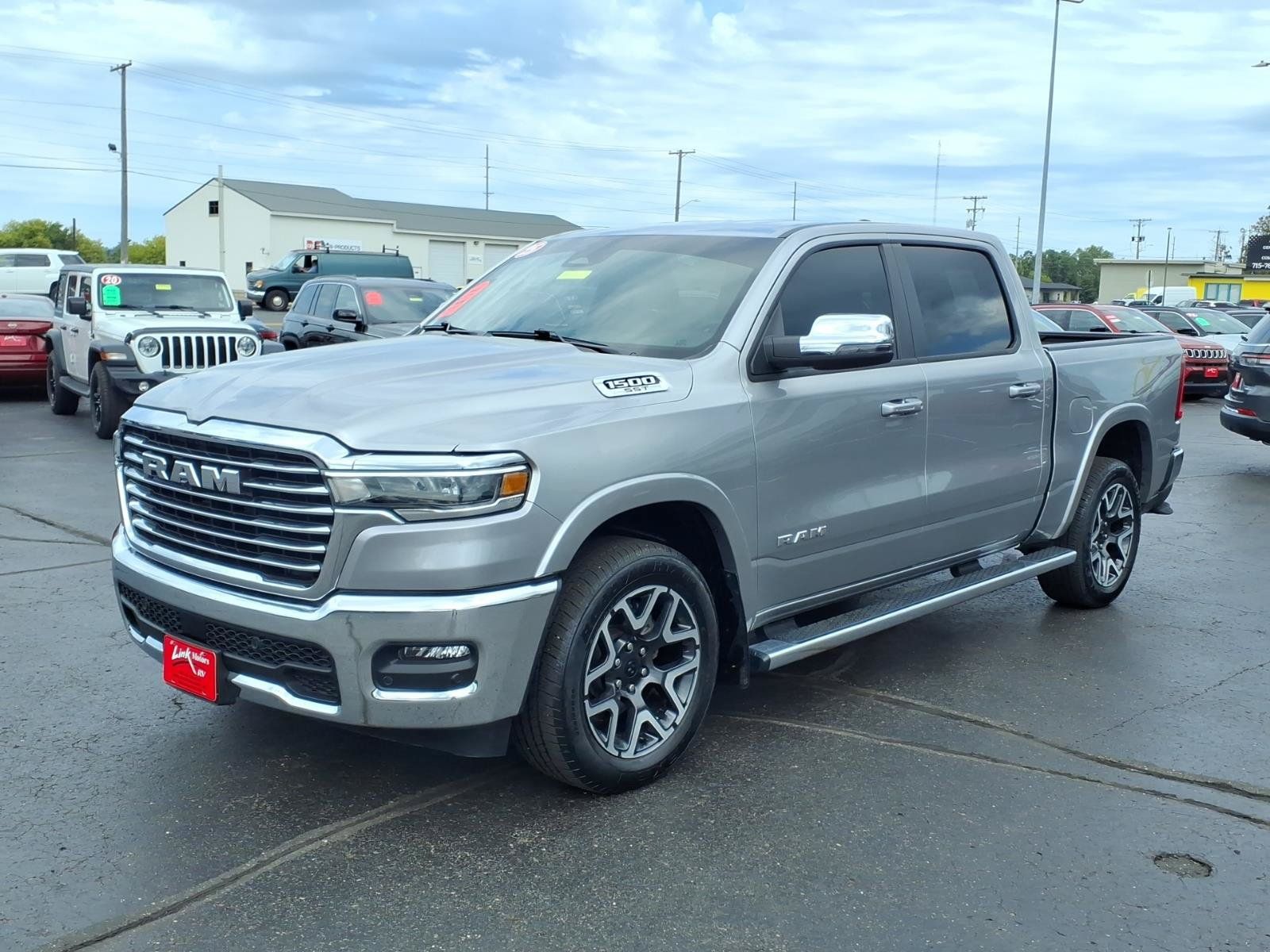 Used 2025 RAM 1500 Laramie w/ Bed Utility Group AWD/4WD image 8