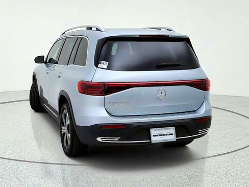 Used 2024 Mercedes-Benz EQB 250+ image 11