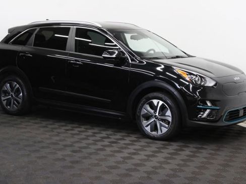 Used 2022 Kia Niro EX FWD image 1