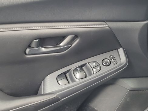 Used 2024 Nissan Sentra S FWD image 27