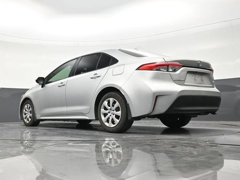 Used 2024 Toyota Corolla LE FWD image 22