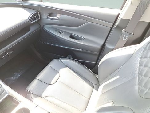 Used 2021 Hyundai Santa Fe SEL Premium image 13