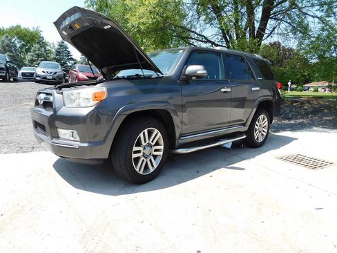 Used 2011 Toyota 4Runner Limited AWD/4WD image 48