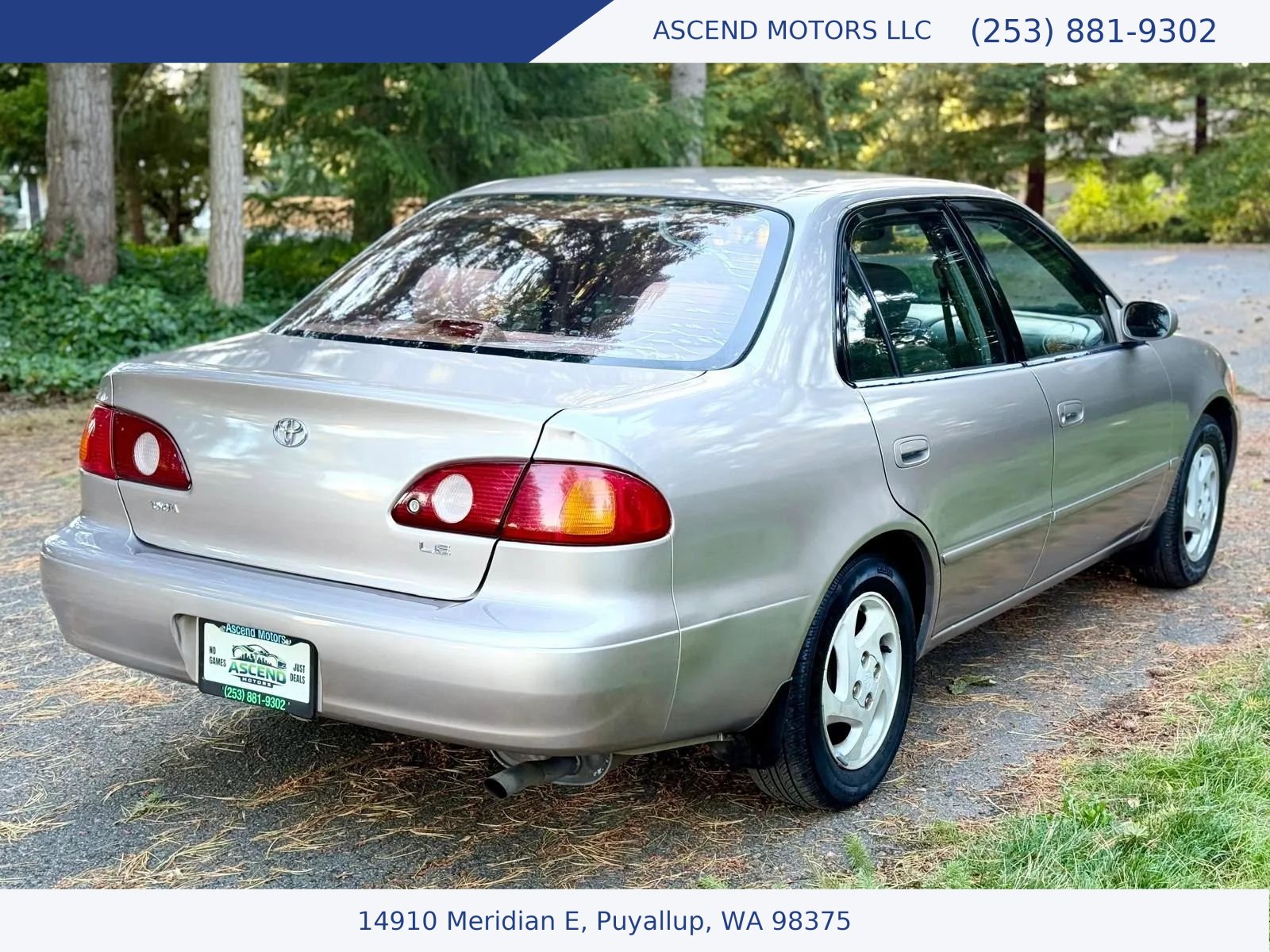 Used 2001 Toyota Corolla LE w/ Extra Value Pkg 2 FWD image 5