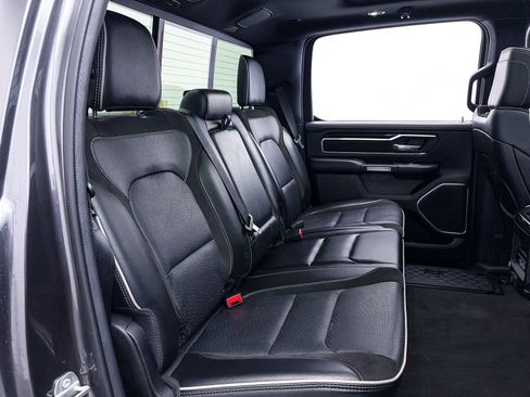 Used 2022 RAM 1500 Laramie w/ Sport Appearance Package AWD/4WD image 36