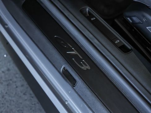 Used 2026 Porsche 911 GT3 image 13