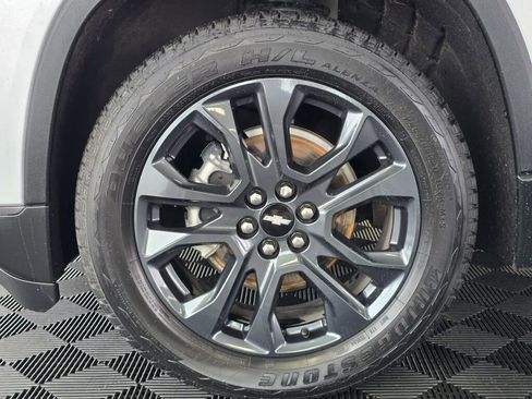 Used 2021 Chevrolet Traverse RS image 11