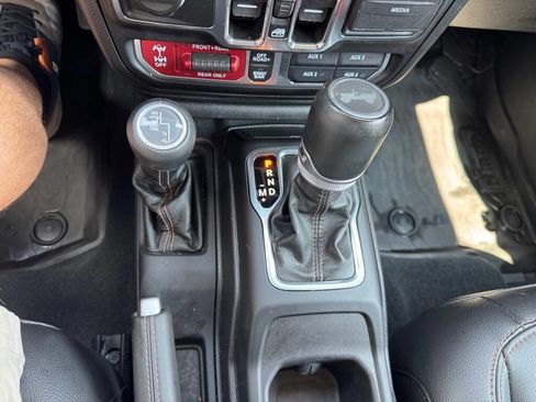 Used 2023 Jeep Wrangler Unlimited Rubicon 392 w/ Xtreme Recon 35" Tire Package image 32