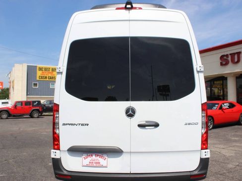 Used 2026 Mercedes-Benz Sprinter 2500 image 19