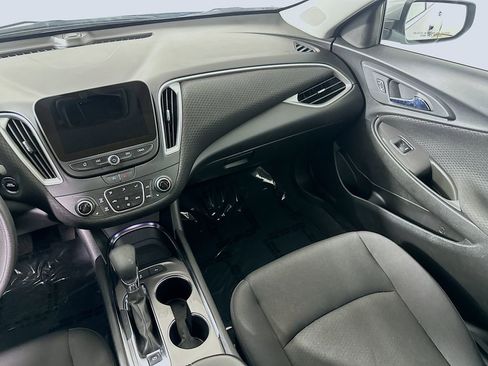 Used 2024 Chevrolet Malibu LT image 19