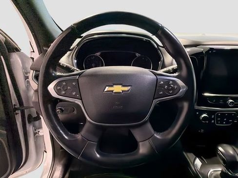 Certified 2022 Chevrolet Traverse Premier image 10