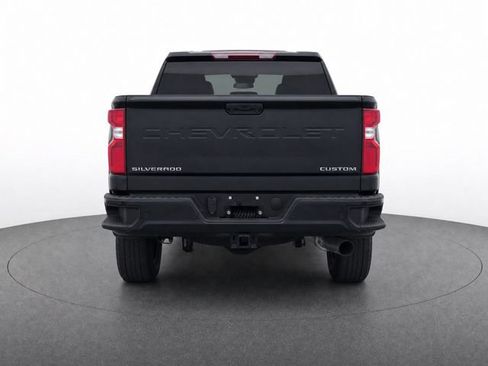 Used 2024 Chevrolet Silverado 2500 Custom w/ Custom Value Package AWD/4WD image 3