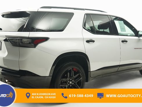 Used 2020 Chevrolet Traverse Premier w/ Redline Edition FWD image 6