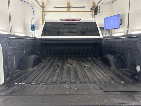 Used 2022 Chevrolet Silverado 3500 High Country w/ Safety Package II image 31