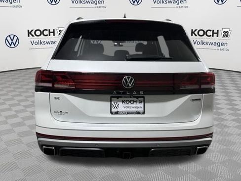 New 2026 Volkswagen Atlas Peak Edition AWD/4WD image 7