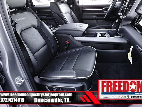 New 2026 RAM 1500 Laramie w/ Night Edition image 15