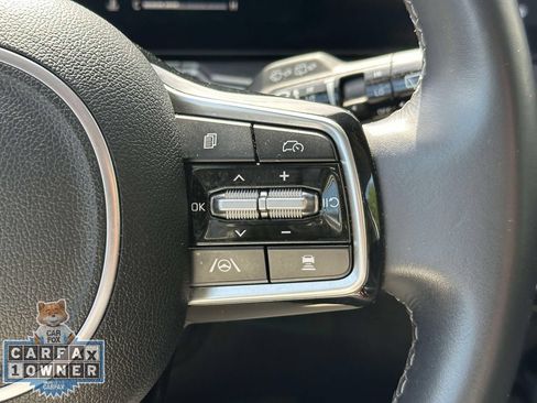 Used 2024 Kia Sorento S AWD/4WD image 25