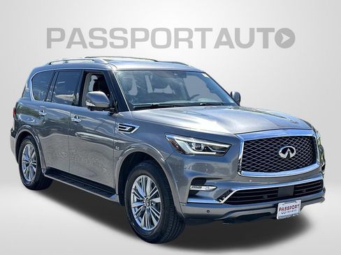 Used 2018 INFINITI QX80 4WD w/ Driver Assistance Package image 6