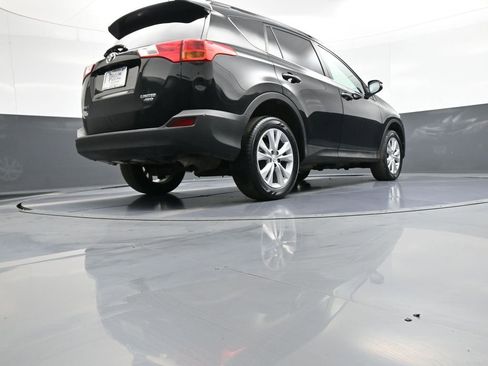 Used 2014 Toyota RAV4 Limited image 31