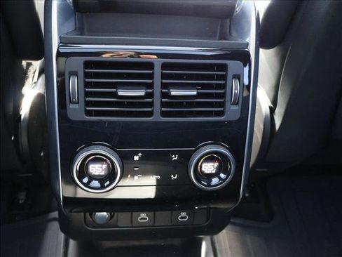 Used 2022 Land Rover Range Rover Sport HSE Silver Edition AWD/4WD image 25