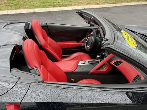 Used 2015 Chevrolet Corvette Stingray Z51 w/ 3LT Preferred Equipment Group image 41