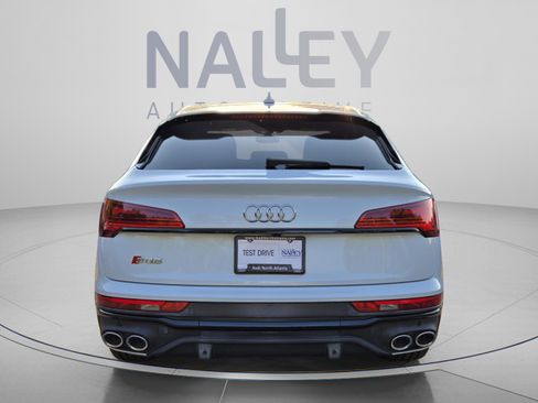 Used 2021 Audi SQ5 Premium Plus w/ Premium Plus Package image 4