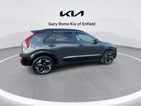Certified 2024 Kia Niro Wind w/ Wind Preserve Package image 9