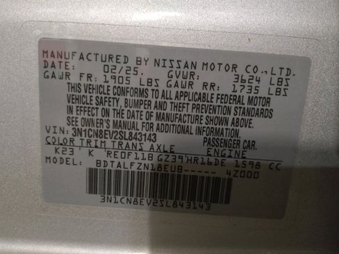 Used 2025 Nissan Versa SV FWD image 33