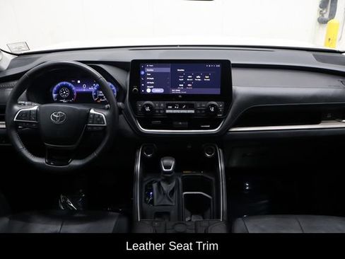 Used 2024 Toyota Grand Highlander FWD image 29