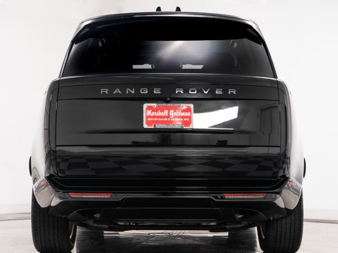 Used 2024 Land Rover Range Rover SE image 8