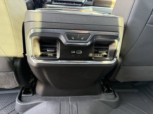 Used 2024 Chevrolet Silverado 1500 High Country w/ High Country Premium Package image 20