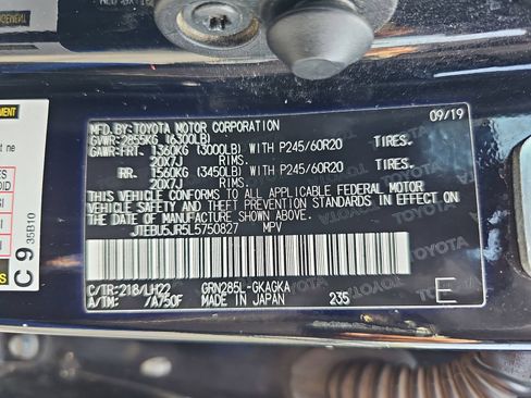 Used 2020 Toyota 4Runner Nightshade AWD/4WD image 38