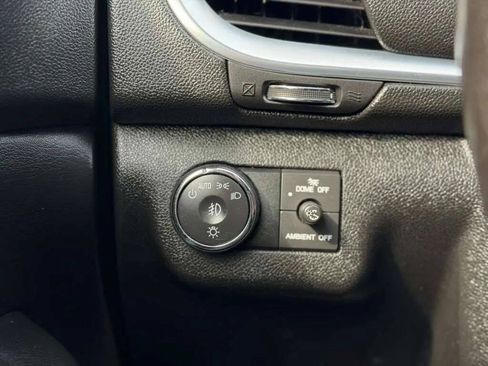 Used 2015 Chevrolet Traverse LT w/ Style and Technology Package AWD/4WD image 15