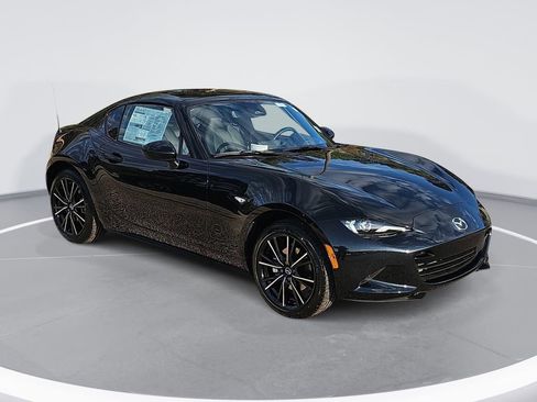 New 2026 MAZDA MX-5 Miata RF Grand Touring image 3