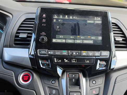 Used 2024 Honda Odyssey EX-L image 14
